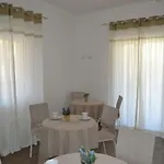 Couette-café Etesia Olbia