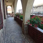 Etesia Couette-café Olbia