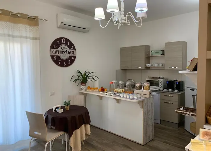 Etesia Bed & Breakfast 3*