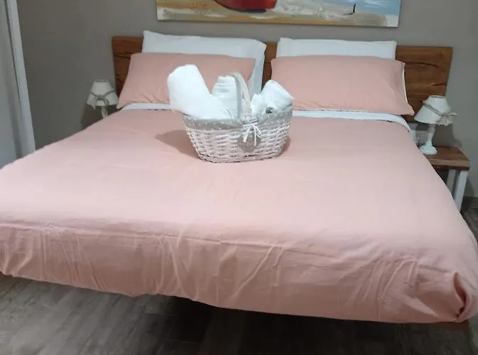 לינה וארוחת בוקר Etesia 3*